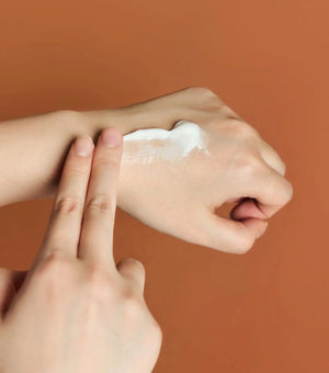 Skin1004 - Madagascar Centella Probio-Cica Enrich Cream 50 ml - Calmante y Reparadora