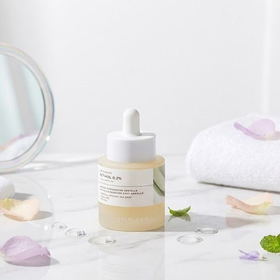 SKIN1004 - Madagascar Centella Retinol 0.2 Boosting Shot Ampoule (30 ml) - Suero antiedad, para textura y piel sensible |