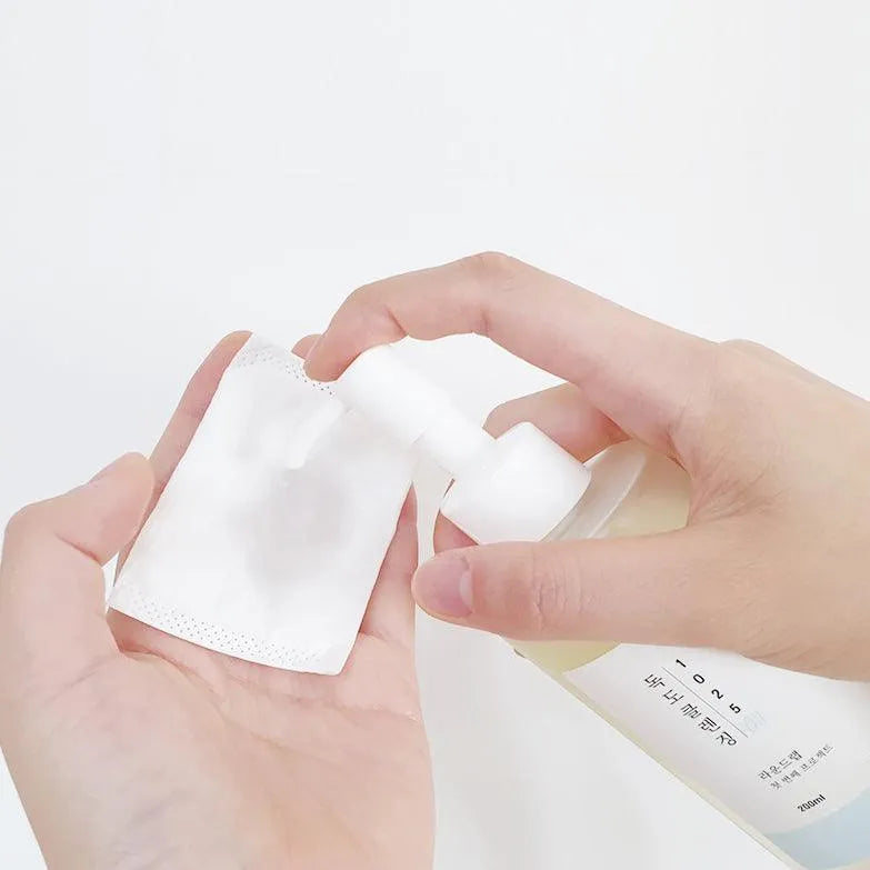 1025 Dokdo Cleansing Oil 200ml - Chok Chok Beauty