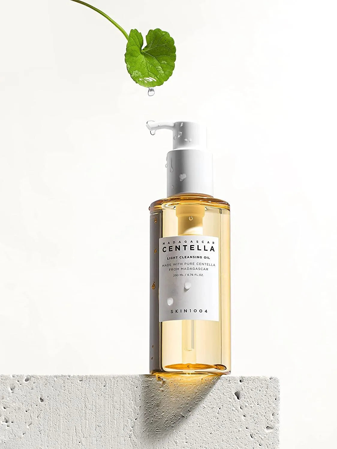 Madagascar Centella Light Cleansing Oil 200ml - Chok Chok Beauty